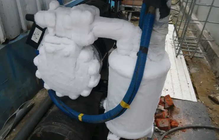 Why Does The Compressor Return Air Frosting?